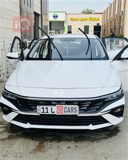 هیوندای ئەلەنترا